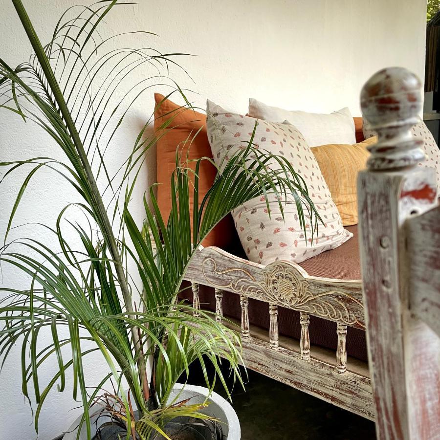 The Yard Hiriketiya Hotel Dikwella Ngoại thất bức ảnh