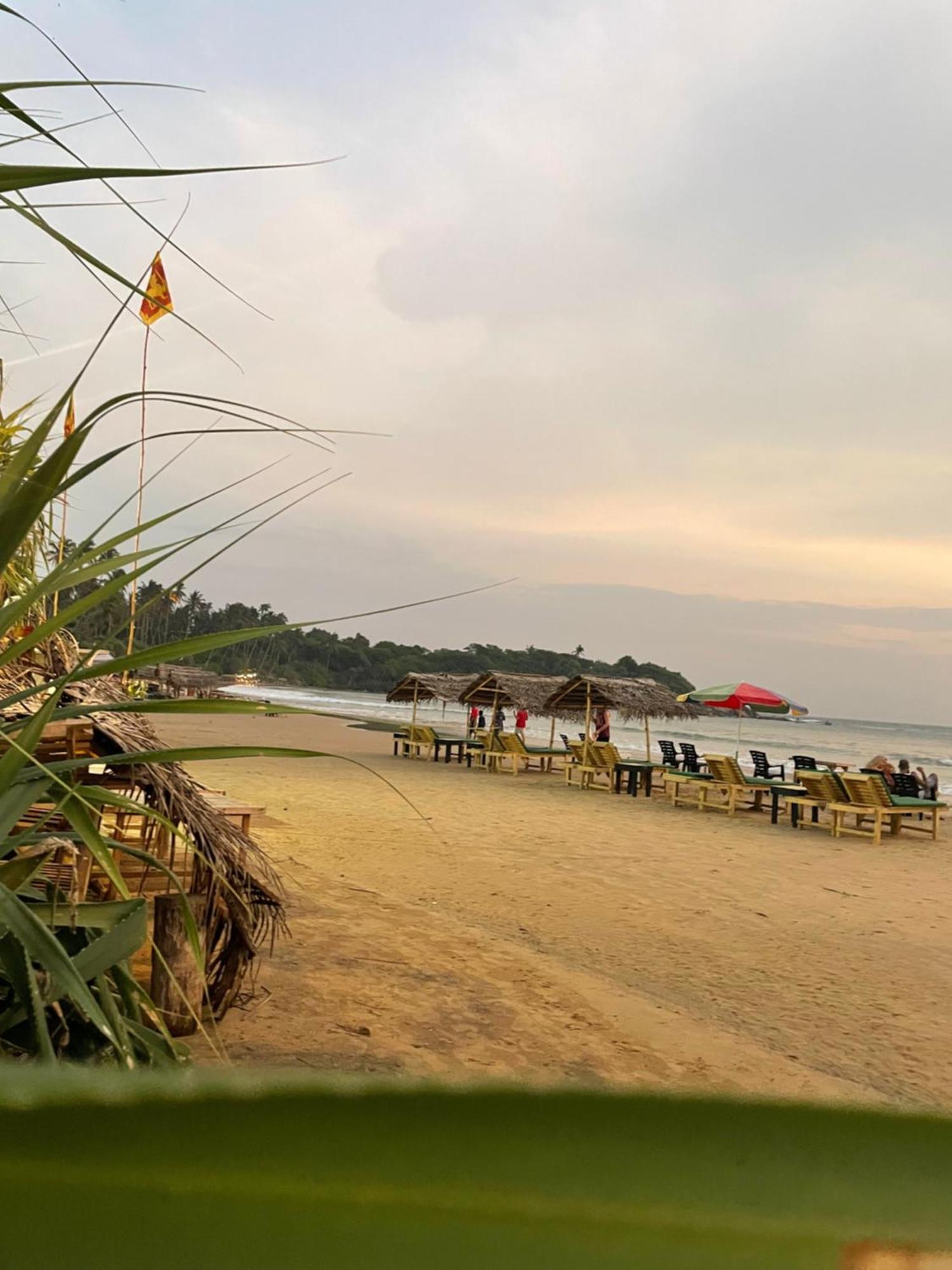 The Yard Hiriketiya Hotel Dikwella Ngoại thất bức ảnh
